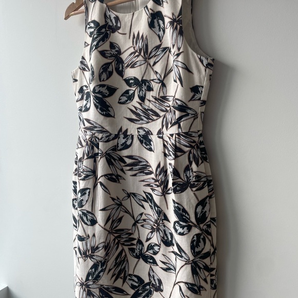 J.Crew Collection Tropical Floral Shift Dress Structured Summer Dress- small - Picture 6 of 7